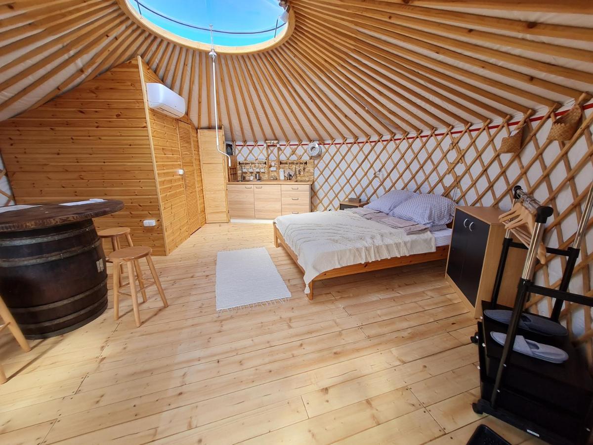 Hotel Jurtafarm Rackeve - A Nomad Luxus Exteriér fotografie